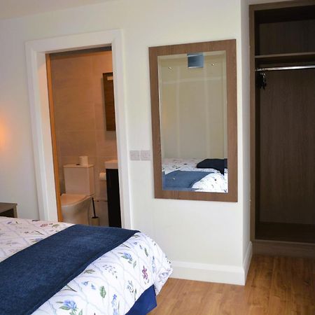 No 3 The Arch Hotel Carndonagh Eksteriør billede